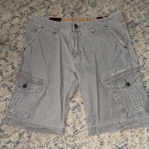 Men’s Rock Revival Shorts Size 38